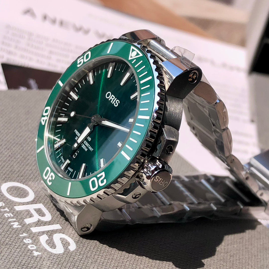 43.5mm ORIS Aquis Green