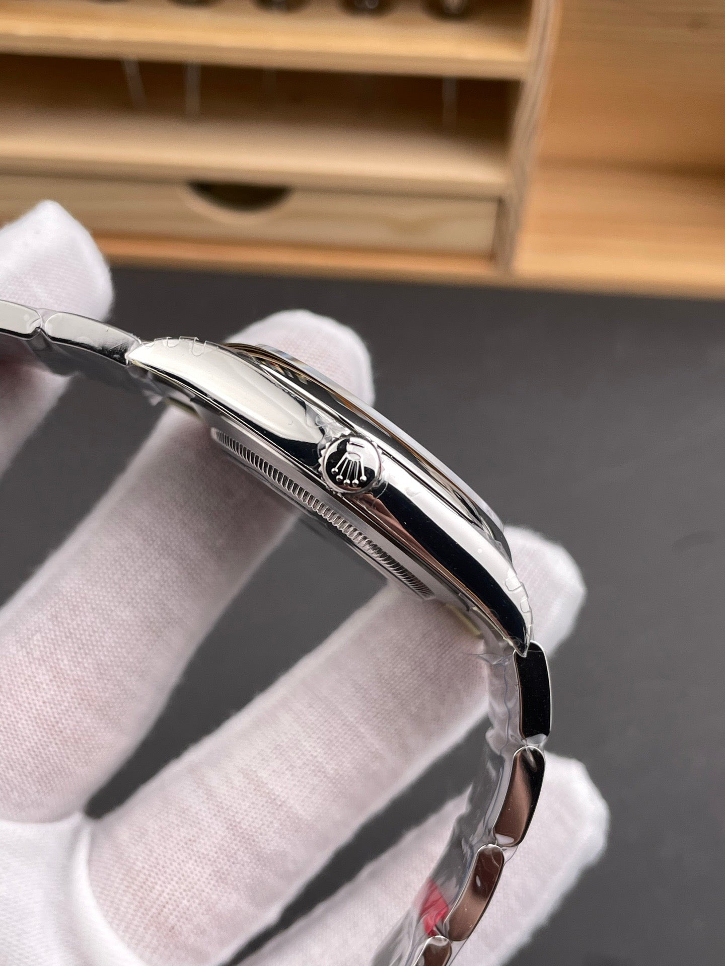 VSF OYSTER PERPETUAL