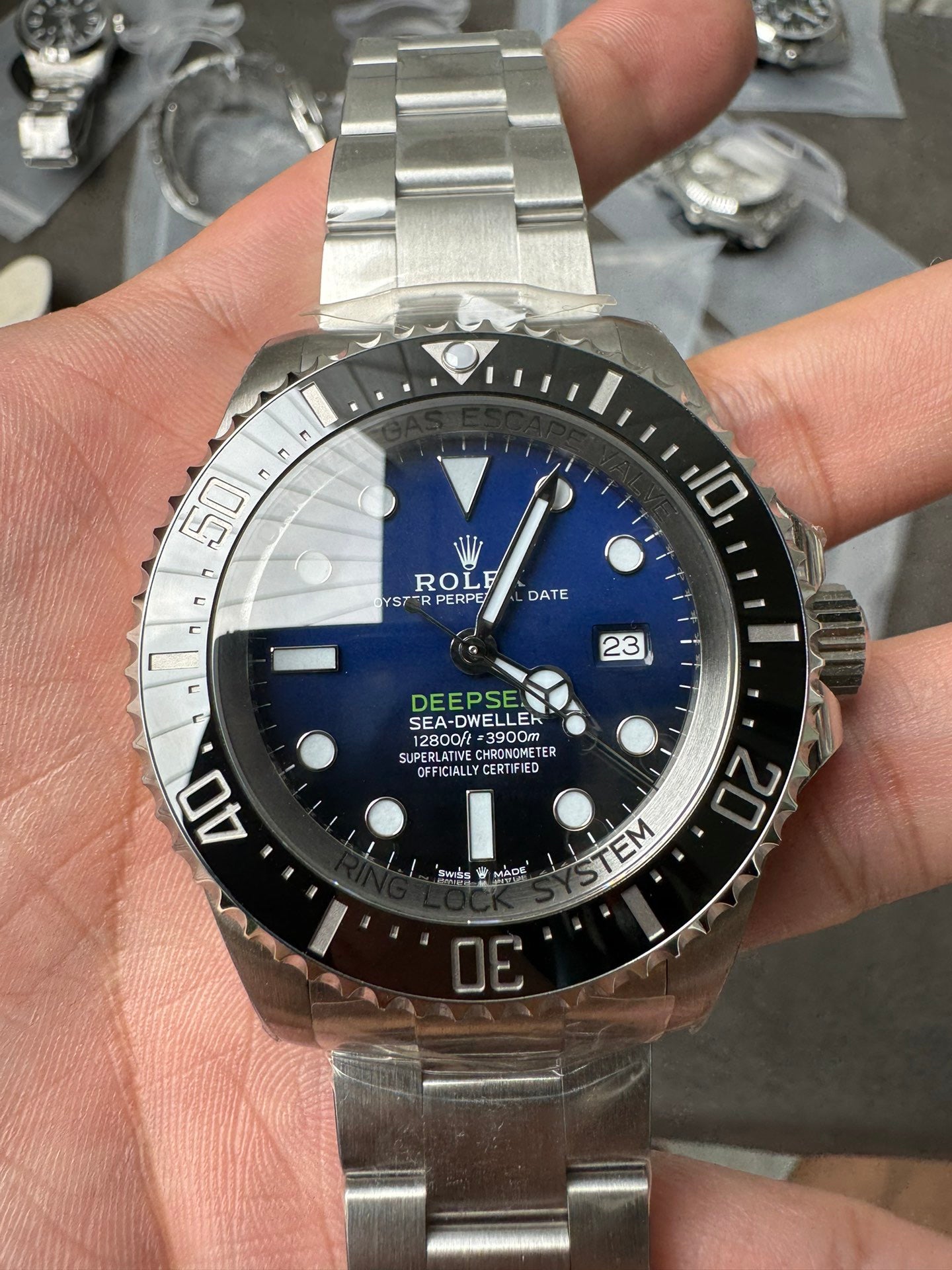 44mm SEA DWELLER C+F Cameron.