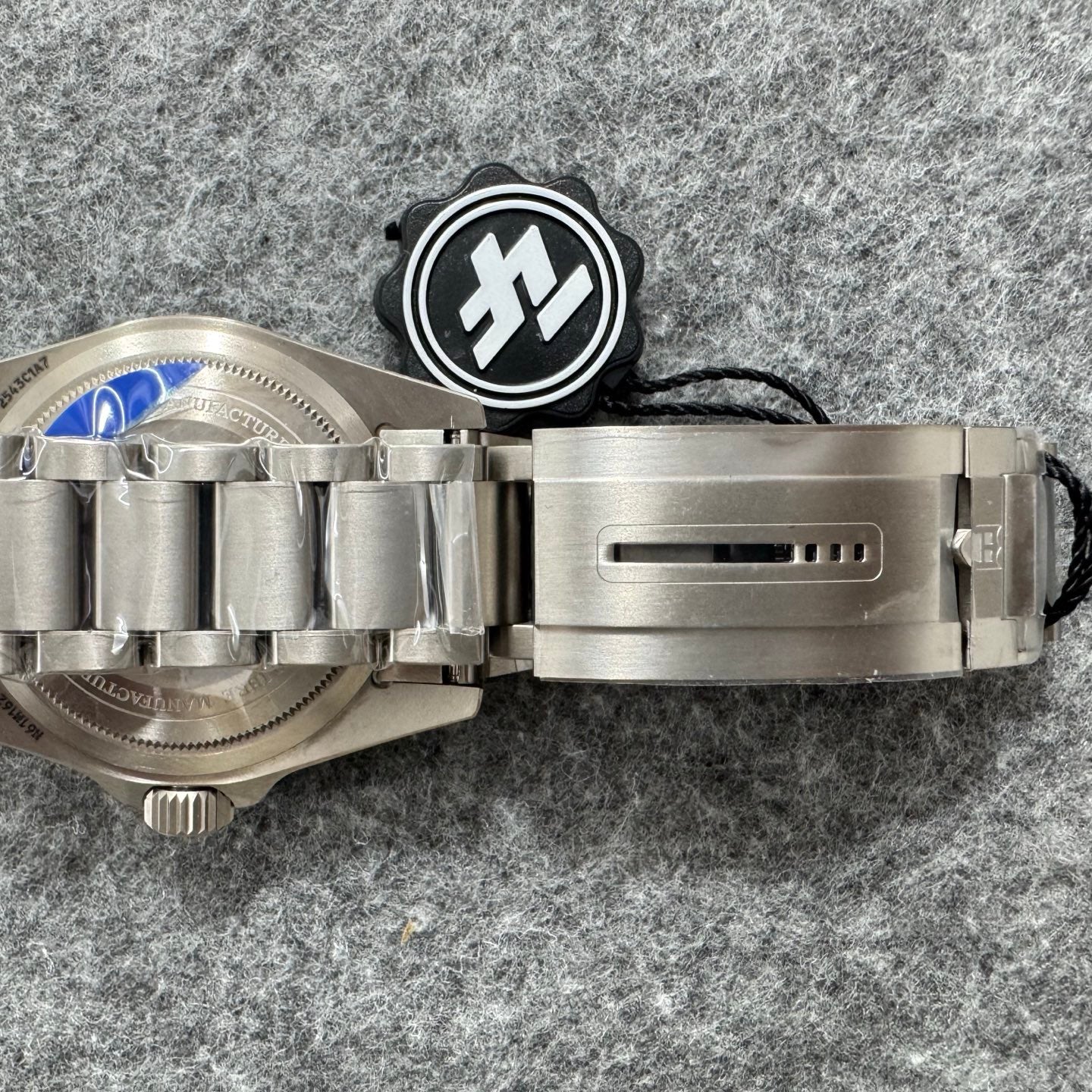 ZF 43mm Titanium M2543 Tudor