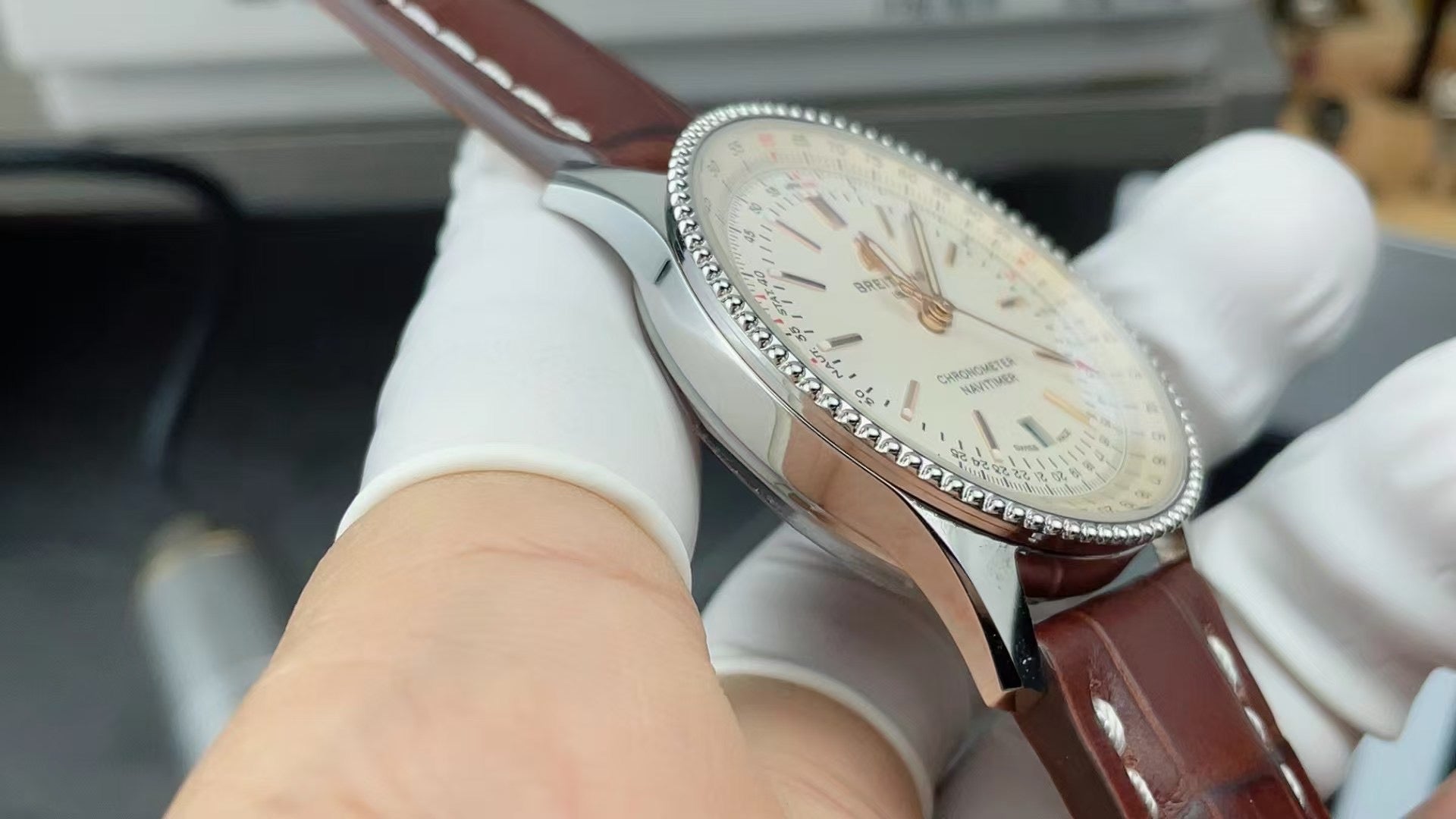 V7 factory Aviation Timing 1.