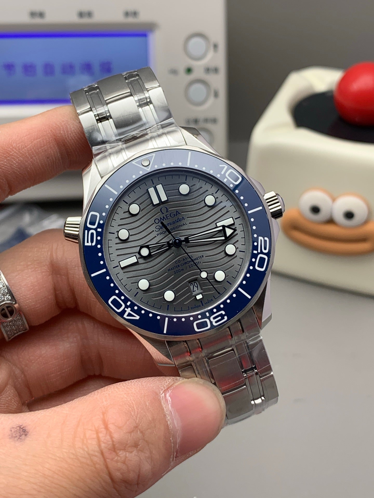 VS factory, 42mm  seamaster300 V4 version